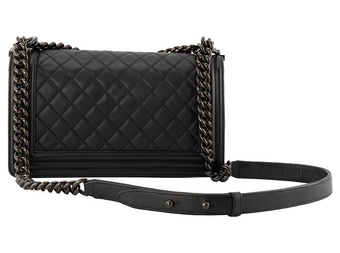 CHANEL - Borsa a tracolla Boy Medium So Black in pelle liscia nera - vista 3