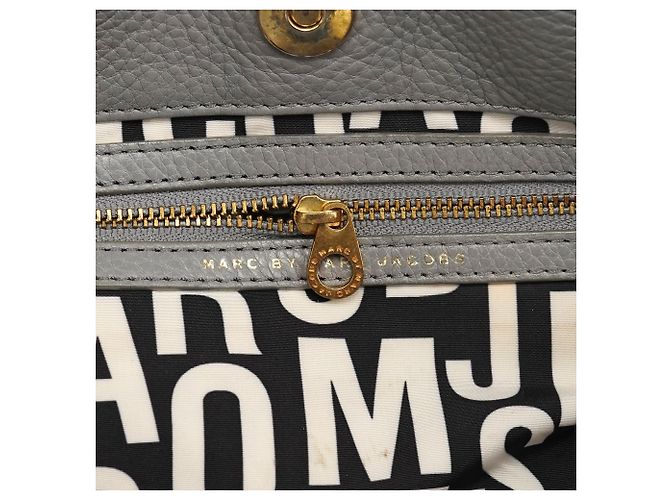 Marc by Marc Jacobs Borsa 2-Way Classic Q Fran in pelle grigia - vista 15