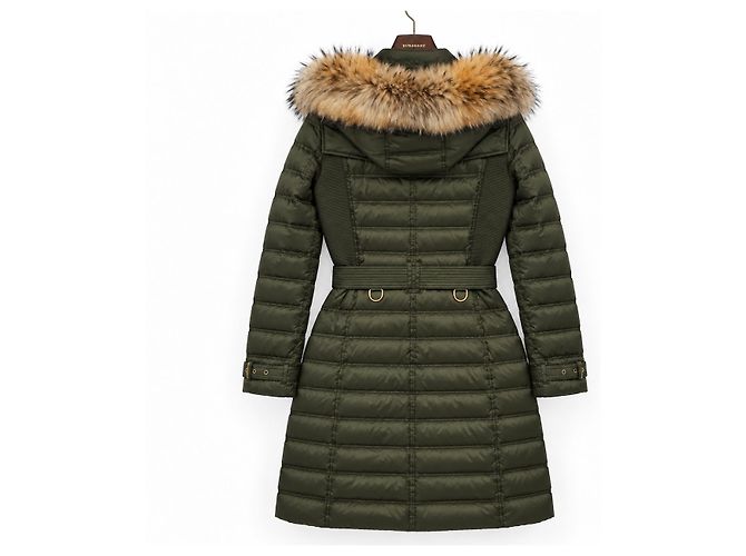 Manteau en duvet Burberry avec capuche en fourrure - vue 5