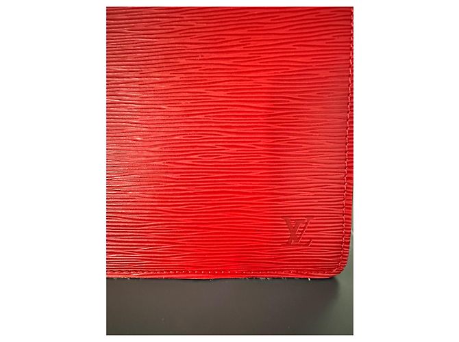 Louis Vuitton Alma Epi Pelle Rossa - vista 5