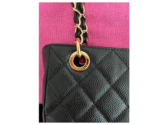 Chanel Saco Shopping Small em Couro Caviar Acolchoado Preto - vista 14
