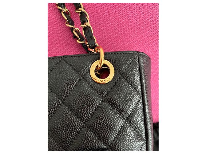 Chanel Saco Shopping Small em Couro Caviar Acolchoado Preto - vista 15