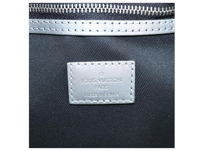 LOUIS VUITTON Monogram Reflect Keepall Bandouliere 50 Bag LV - vista 11