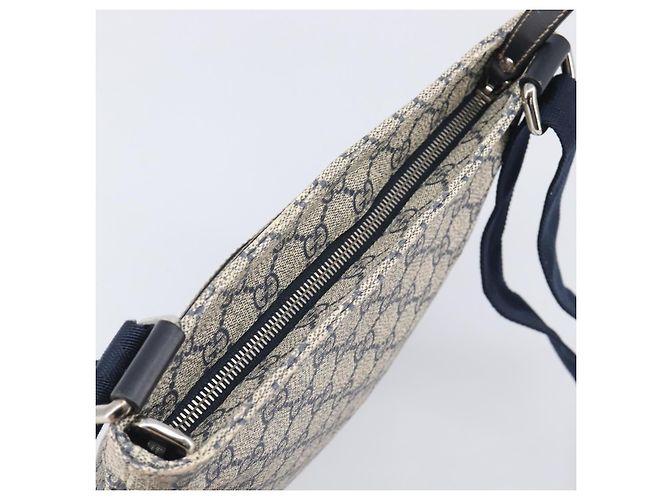 GUCCI GG Supreme Shoulder Bag PVC Navy Silver 295257 - vista 14