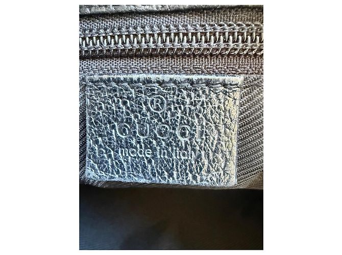 Borsa a tracolla Gucci GG Monogram in tela nera - vista 12