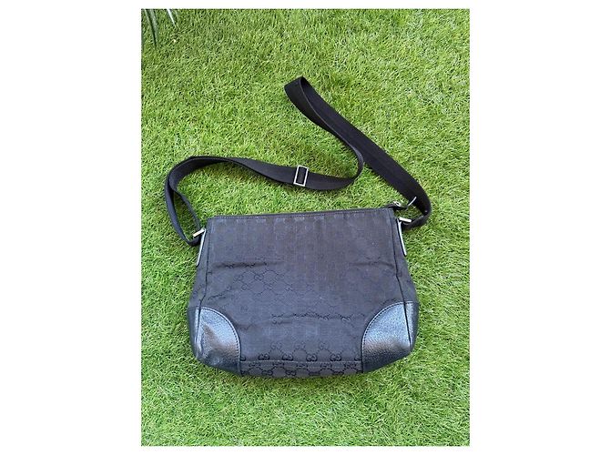 Borsa a tracolla Gucci GG Monogram in tela nera - vista 15
