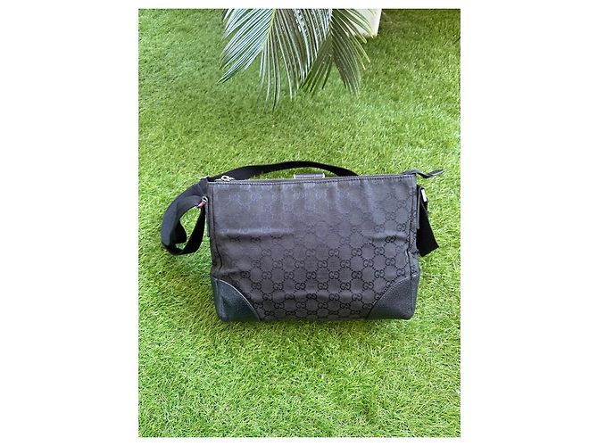 Borsa a tracolla Gucci GG Monogram in tela nera - vista 7