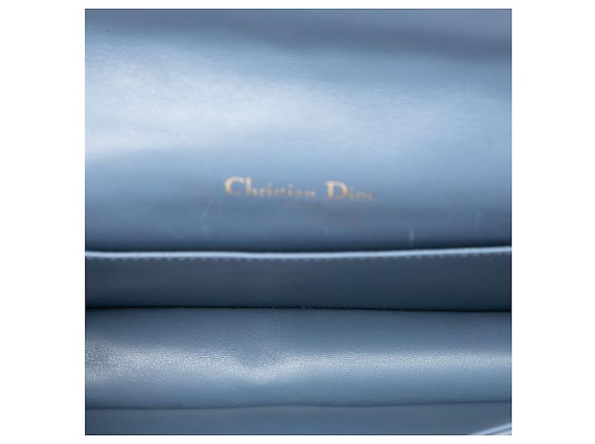 Lady Dior Wallet On Chain aus grauem Lackleder mit Cannage-Steppung Dior - Ansicht 4