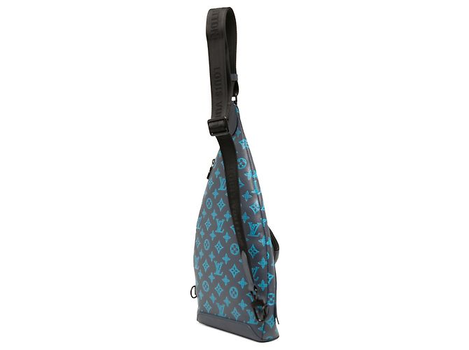 Louis Vuitton Blue Monogram Shadow Duo Sling - vista 2