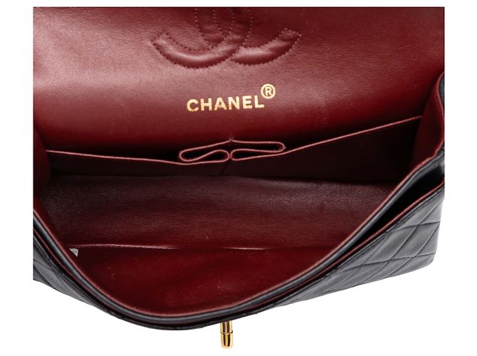 Chanel Black Small Classic Lambskin Double Flap - vista 4
