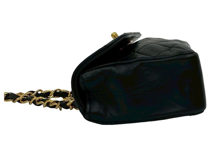 Chanel Black Micro CC Quilted Lambskin Turn Lock Flap - vista 6