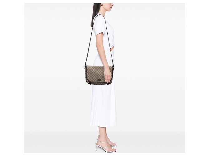 Gucci Beige GG Supreme Crossbody - vista 6