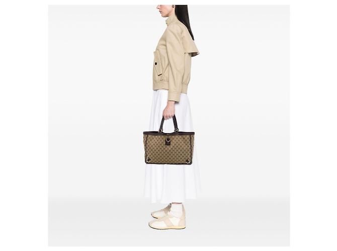 Gucci Abbey D Ring Tote aus beigem GG Canvas - Ansicht 6