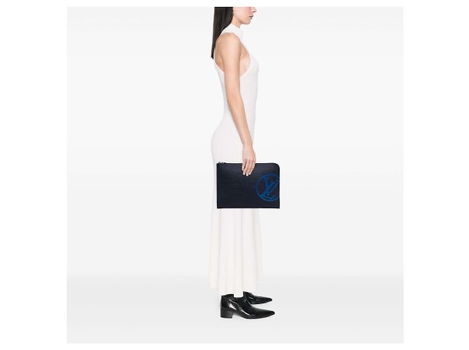 Louis Vuitton Blue Epi Initials Circle Pochette Jour GM - vista 6
