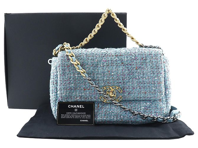 Chanel Blue Medium Tweed 19 Flap - vista 13