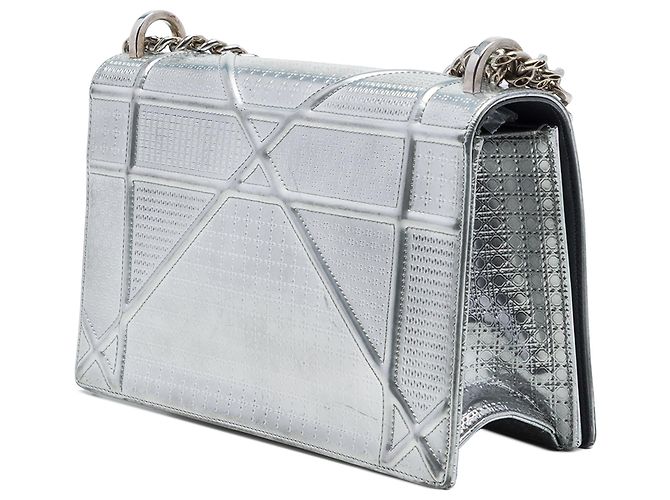Dior Silver Medium Metallic Patent Microcannage Diorama Flap - vista 2