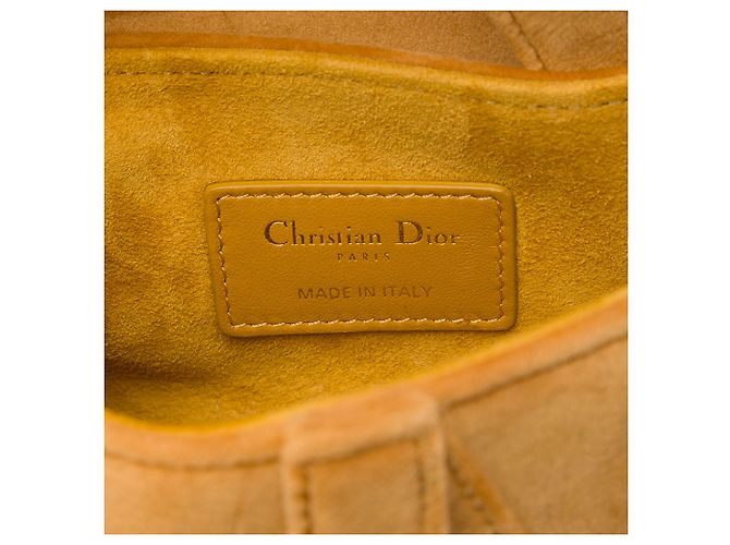 Dior Mini Saddle Bag aus braunem Samt mit Kristall-Details - Ansicht 5