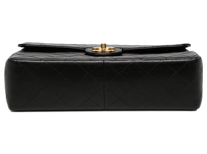 Chanel Black Maxi XL Classic Lambskin Single Flap - vista 3