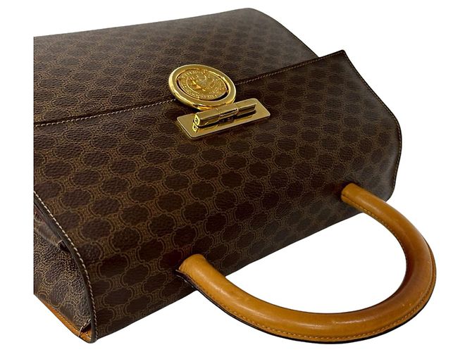 Céline Borsa a mano Celine Brown Macadam Coated Canvas Medallion - vista 7