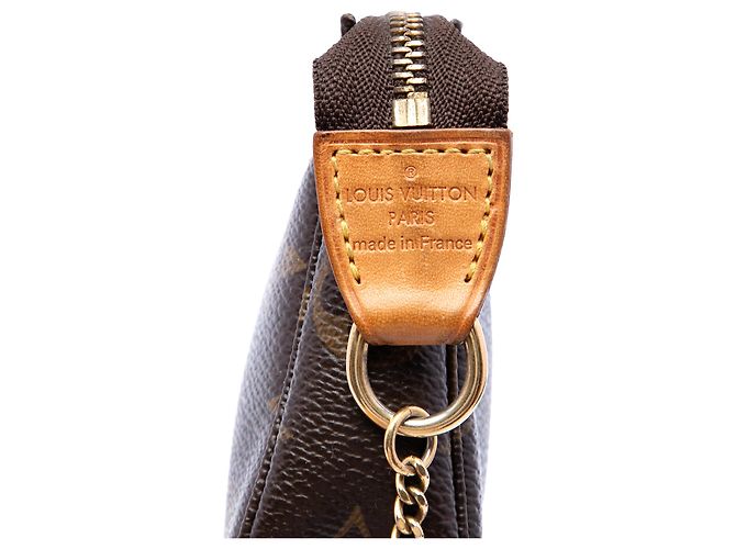 Louis Vuitton Brown Monogram Mini Pochette Accessoires - vista 5