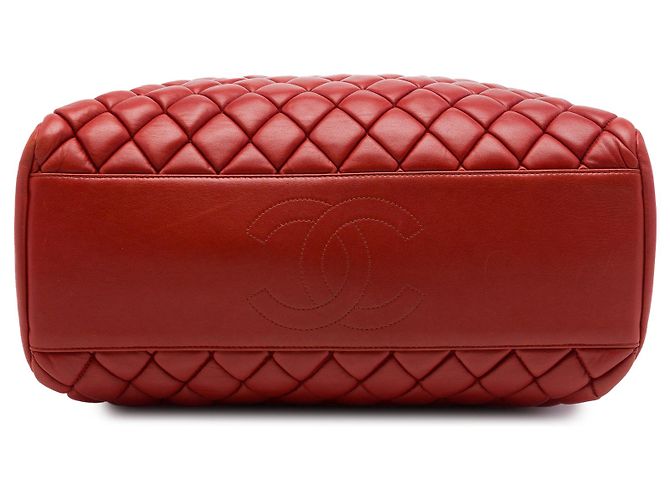 Chanel Red Large Quilted Lambskin New Bubble Tote - vista 3