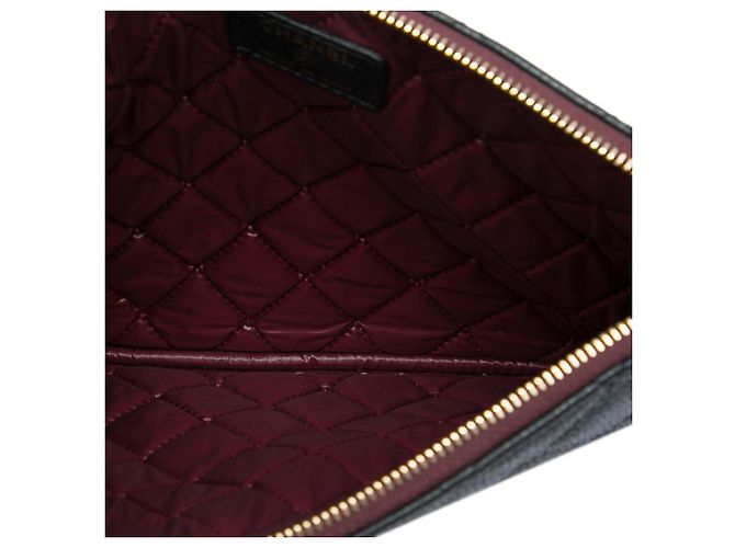 Clutch Chanel Black Small Quilted Caviar O Case - vista 4