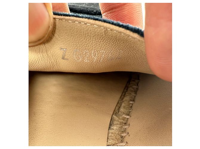 Espadrillas Chanel in velluto nero con logo CC intrecciato - vista 9