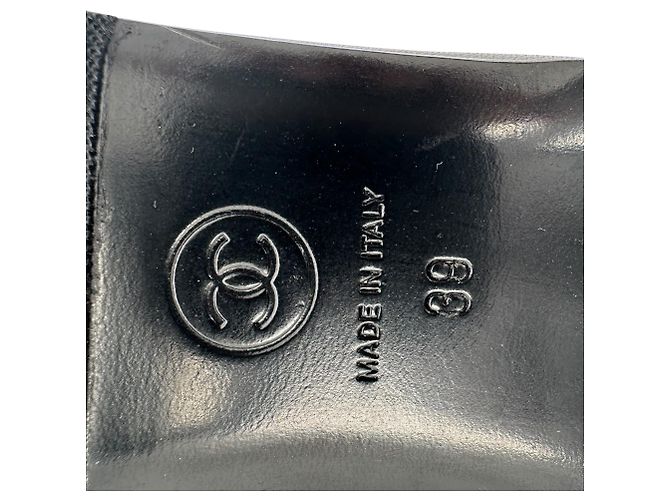 Ballerine slip-on Chanel in pelle nera - vista 12