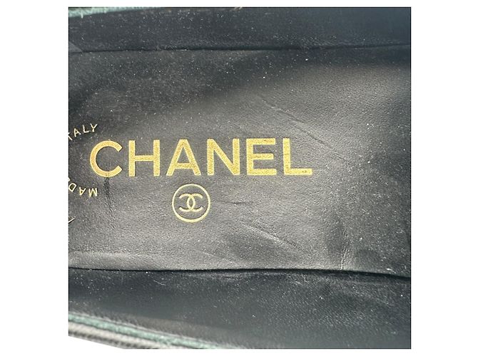 Ballerine slip-on Chanel in pelle nera - vista 9