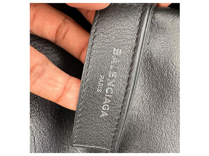 Borsa Balenciaga Everyday Medium Tote Bag in pelle nera - vista 6