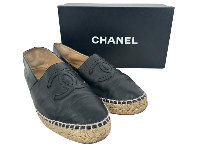 Espadrillas Chanel con logo CC intrecciato in pelle nera - vista 16