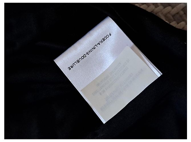 Top Gucci negro de viscosa con hebilla decorativa - vista 6