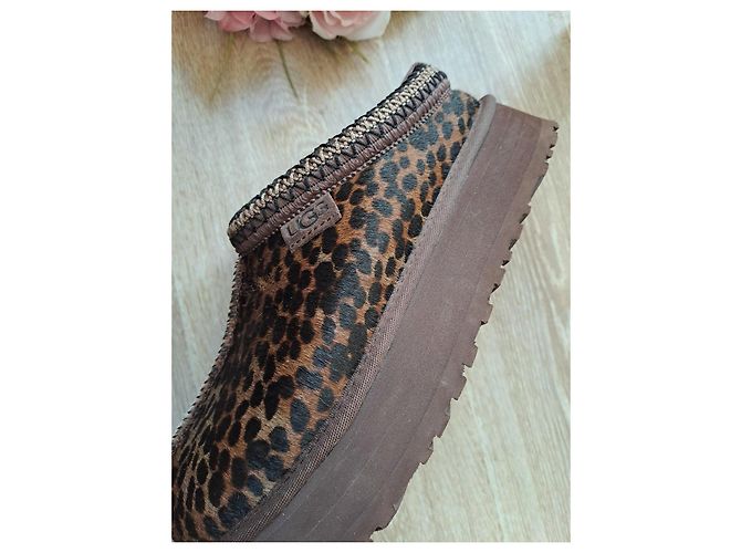 Zuecos UGG estampado de leopardo - vista 2