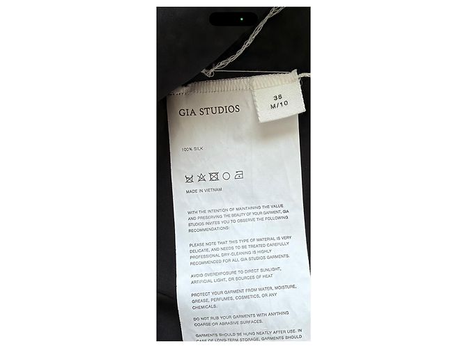 Autre Marque GIA STUDIOS Top de seda negro con flecos metálicos - vista 13