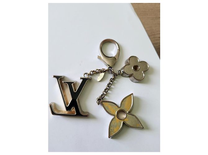Louis Vuitton Portachiavi Monogramme e Fiori Nero/Beige - vista 5
