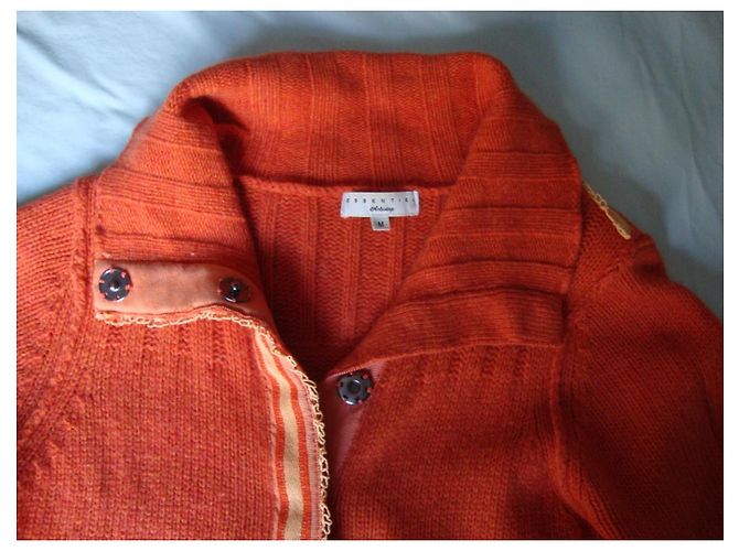 Essentiel Antwerp Strickjacke in Orange - Ansicht 4