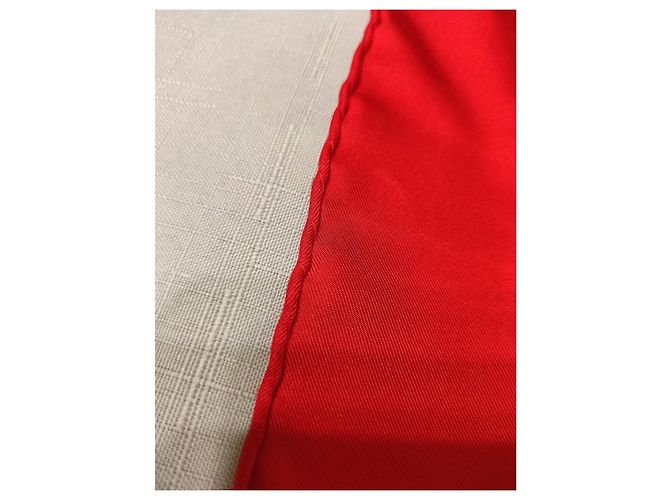 Gucci Seidenschal rot 90x90 - Ansicht 6