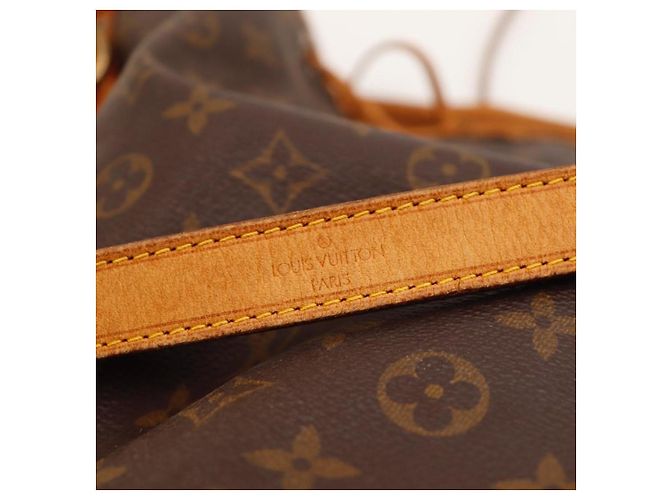 Louis Vuitton Borsa a Secchiello Monogram Noe - vista 11