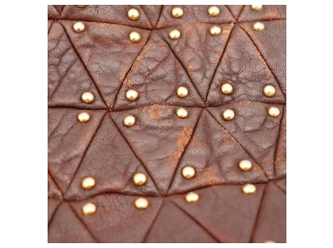 Miu Miu Borsa Hobo in pelle marrone borchiata - vista 8