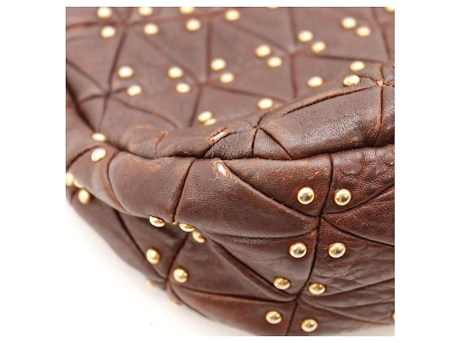 Miu Miu Borsa Hobo in pelle marrone borchiata - vista 9