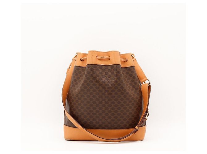 Céline Borsa Secchiello Monogram in Pelle Marrone - vista 3