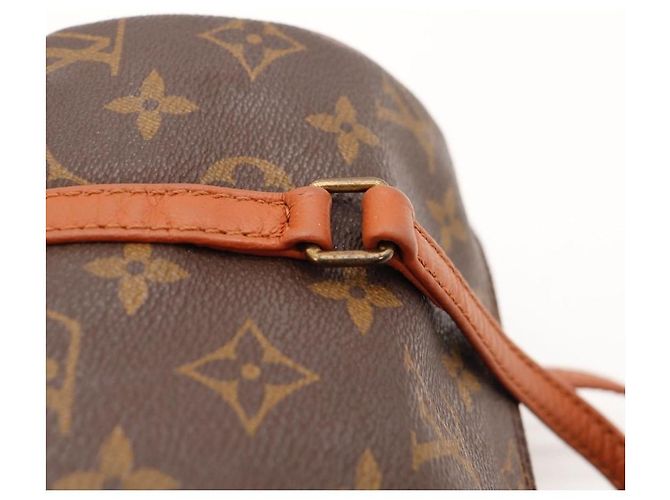 Louis Vuitton Papillon Borsa a Cilindro Monogram Canvas - vista 9