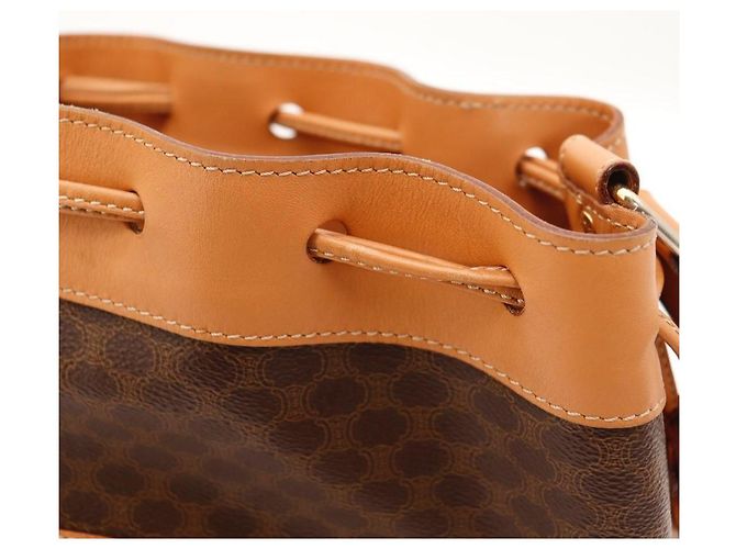 Céline Celine Borsa a Secchiello Monogram in Pelle Marrone - vista 10