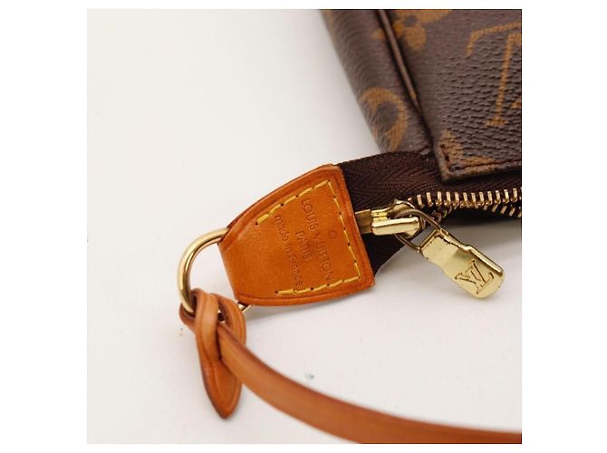 Louis Vuitton Pochette Accessoires Monogram - vista 7
