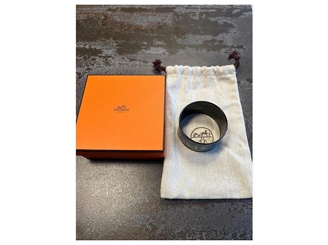 Hermès Brazil Emaille Armreif Schwarz PVD Größe 65 - Ansicht 4