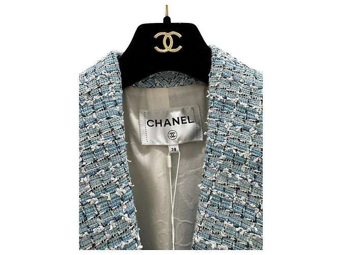 CHANEL Light Blue Multicolor Tweed Blazer Sz.38 gebraucht - Ansicht 2
