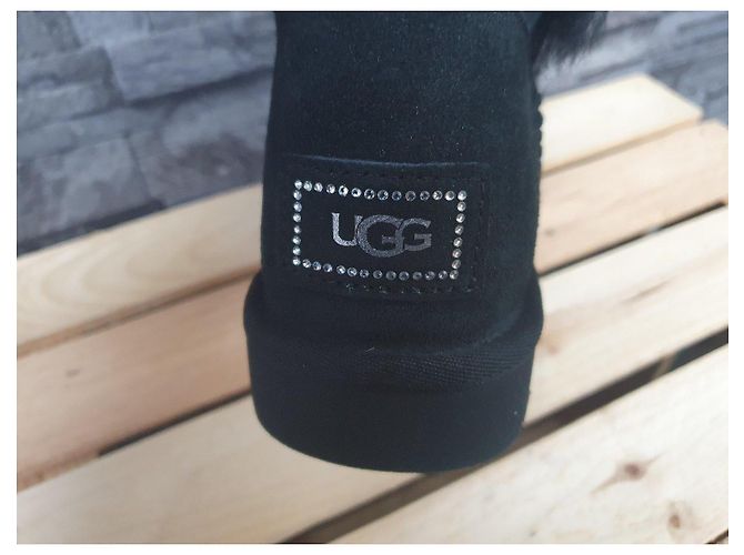 UGG Bailey Button Bling Mini Boots - Black - Size 40 - view 5