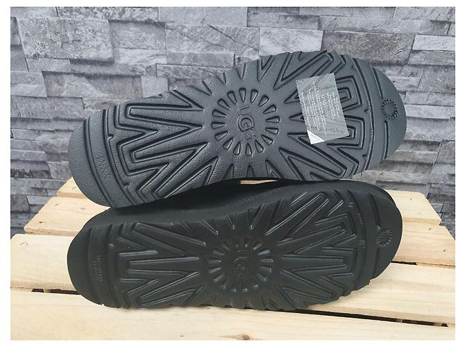 Stivali UGG Bailey Button Bling in camoscio - Nero - Taglia 41 - vista 7