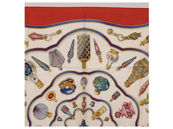 Hermès HERMES Carre 90 Scarf  Pourvu qu'on ait l'ivresse  Silk Red - vista 3