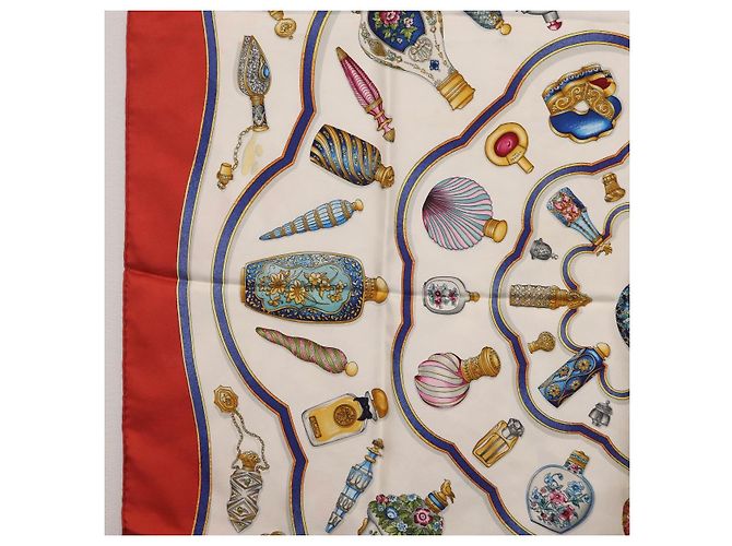 Hermès HERMES Carre 90 Scarf  Pourvu qu'on ait l'ivresse  Silk Red - vista 5